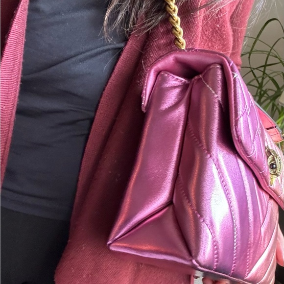 Authentic KURT GEIGER LONDON Quilted 2 tone leather convertible Crosby/shoulder - Picture 12 of 16